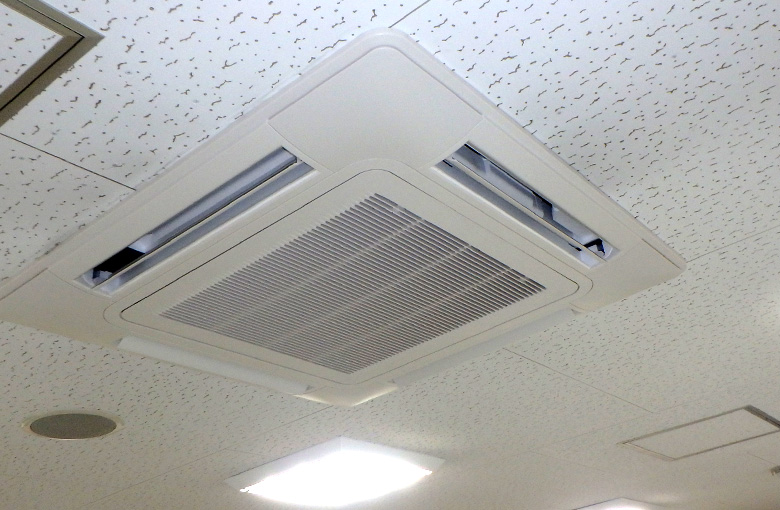 事務所の空調設備更新工事