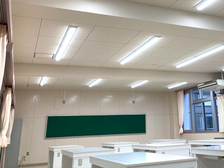 玉津中学校